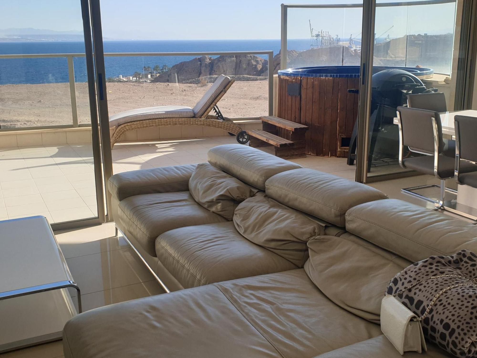 Top-Luxury Exclusive Аpt With Jacuzzi In Front Of The Sea Eilat Dış mekan fotoğraf