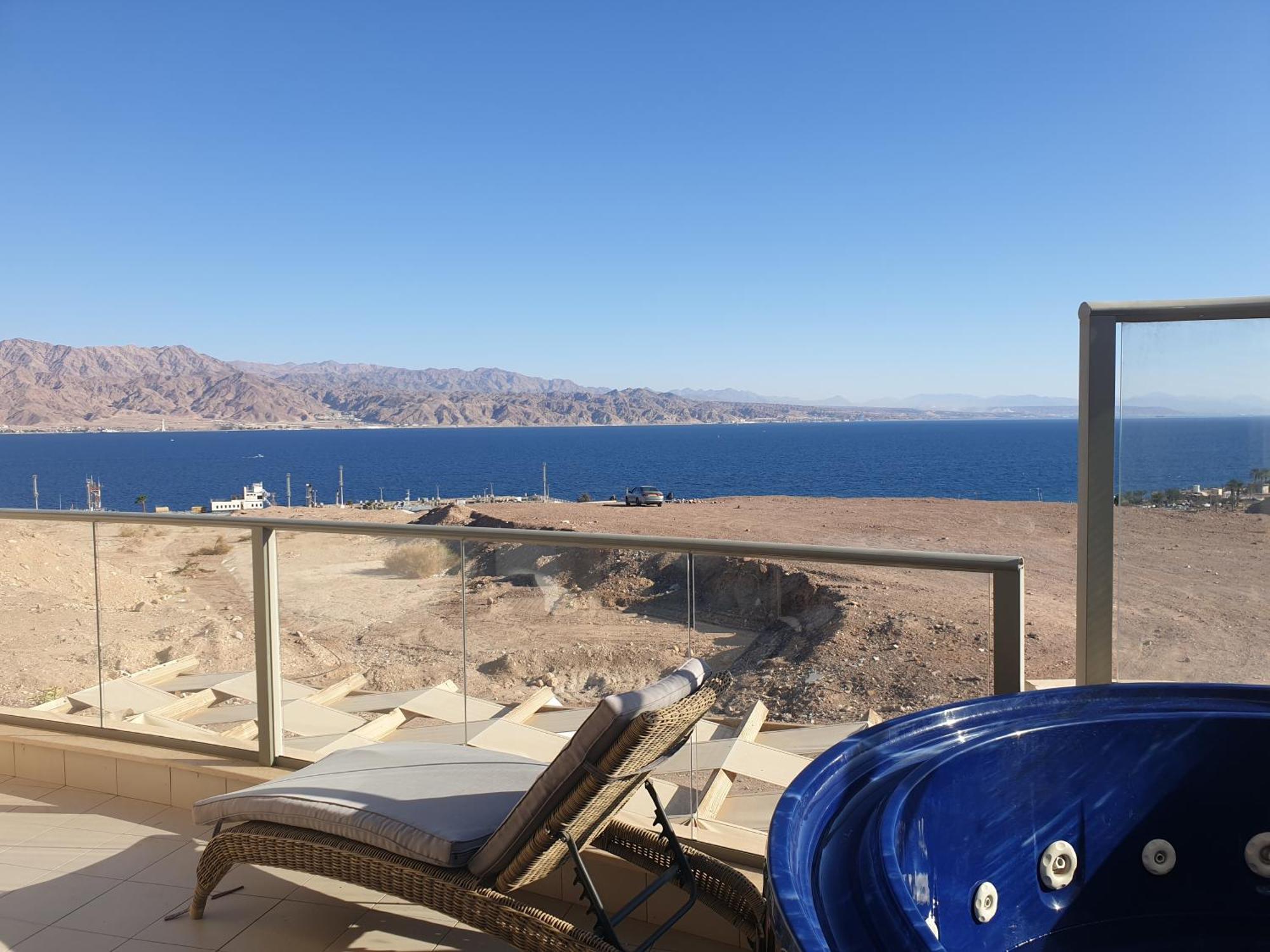 Top-Luxury Exclusive Аpt With Jacuzzi In Front Of The Sea Eilat Dış mekan fotoğraf